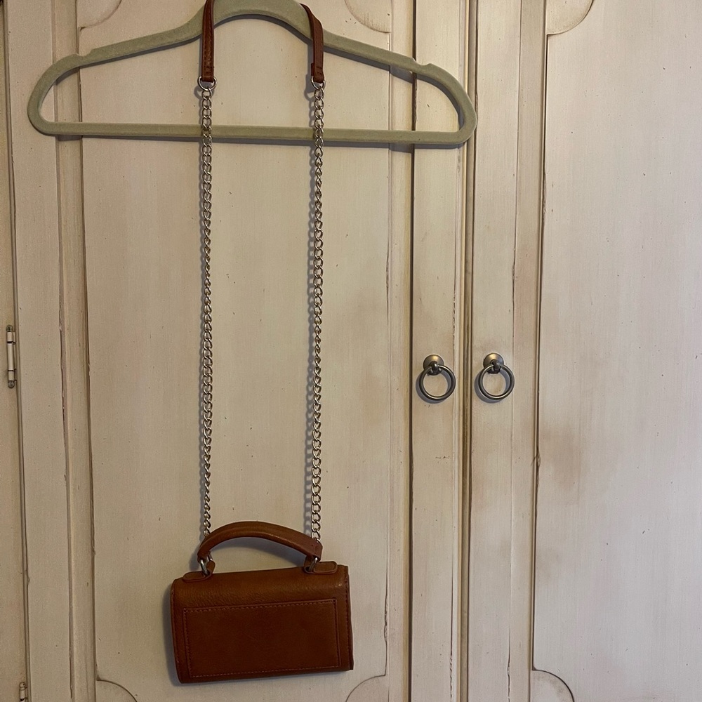FOREVER 21 Brown Crossbody Bag Gold Tone Chain Strap Preppy Mini Bag